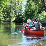 Familienferienpark Dambeck אכסניה Kratzeburg